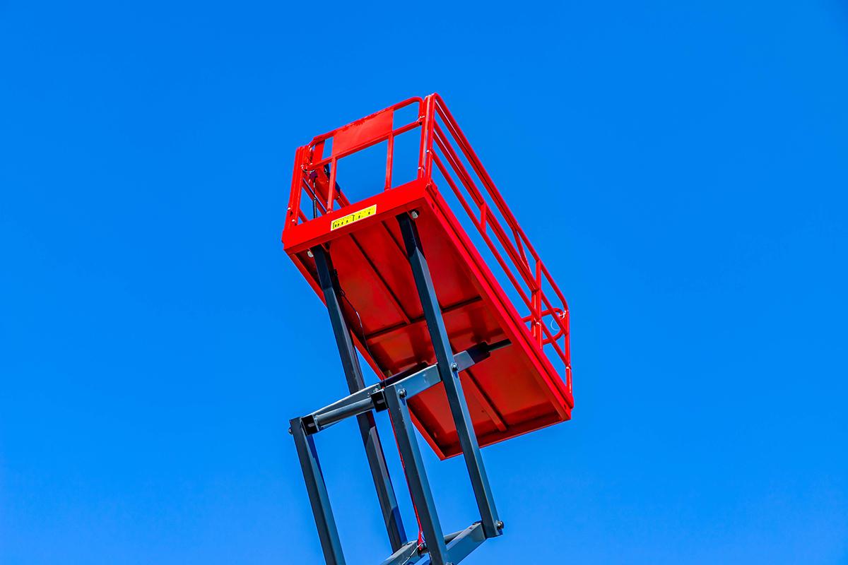 HW12 tracked lifting platform. Please contact customer service for pricing details.