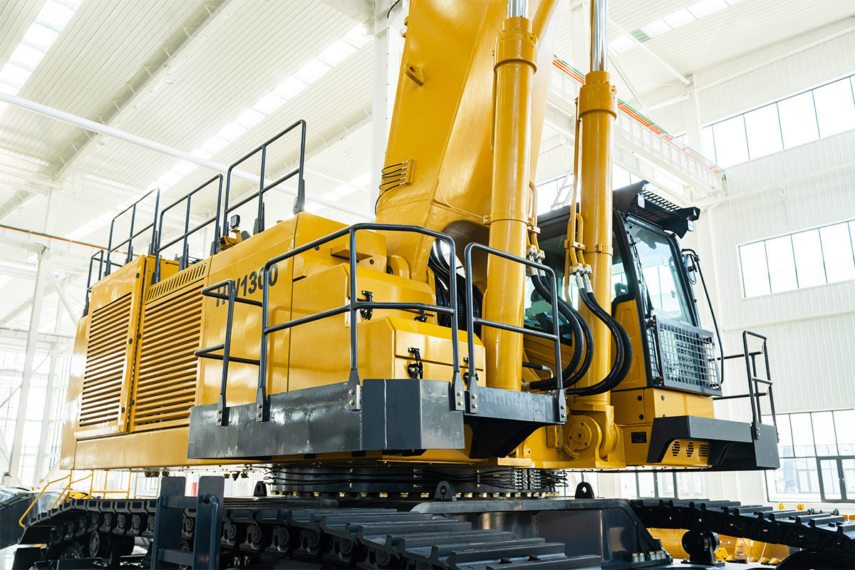 HW1300D large excavator. Please contact customer service for pricing details.